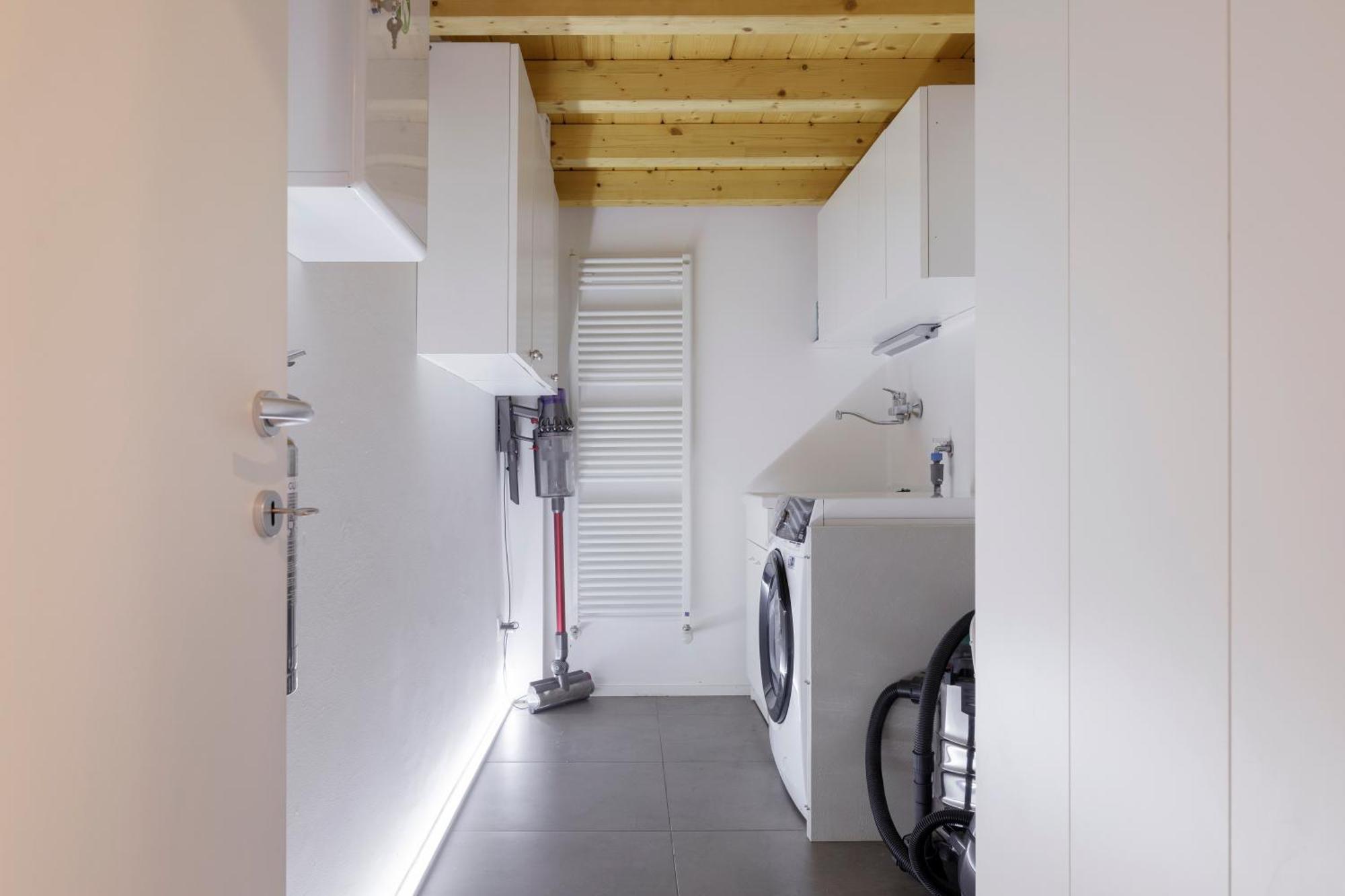 Luxe & Central Haven - Jacuzzi, Sauna, Steam, Private Parking Como Luaran gambar