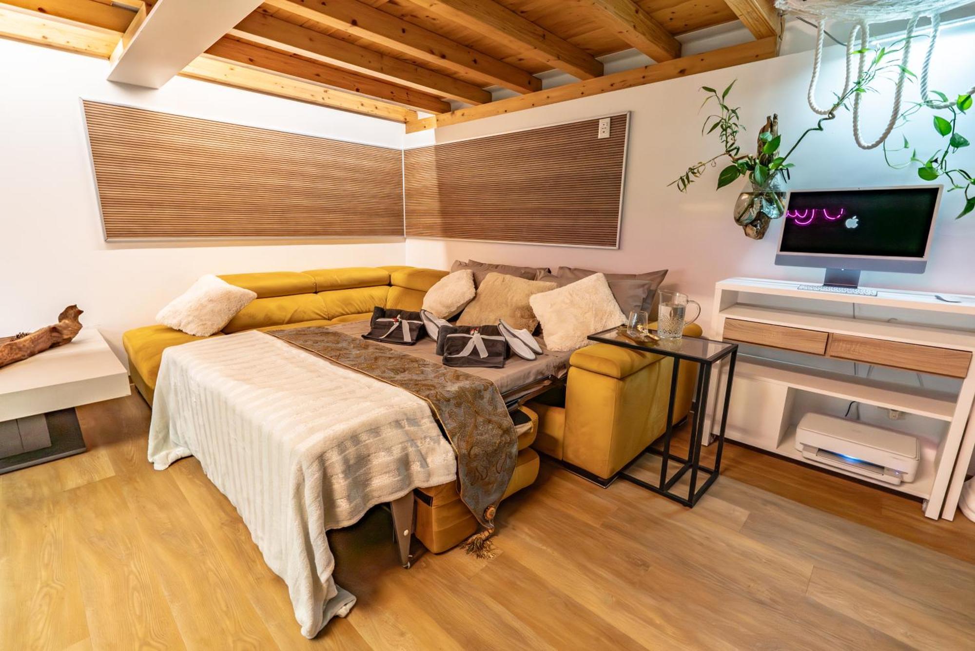 Luxe & Central Haven - Jacuzzi, Sauna, Steam, Private Parking Como Luaran gambar