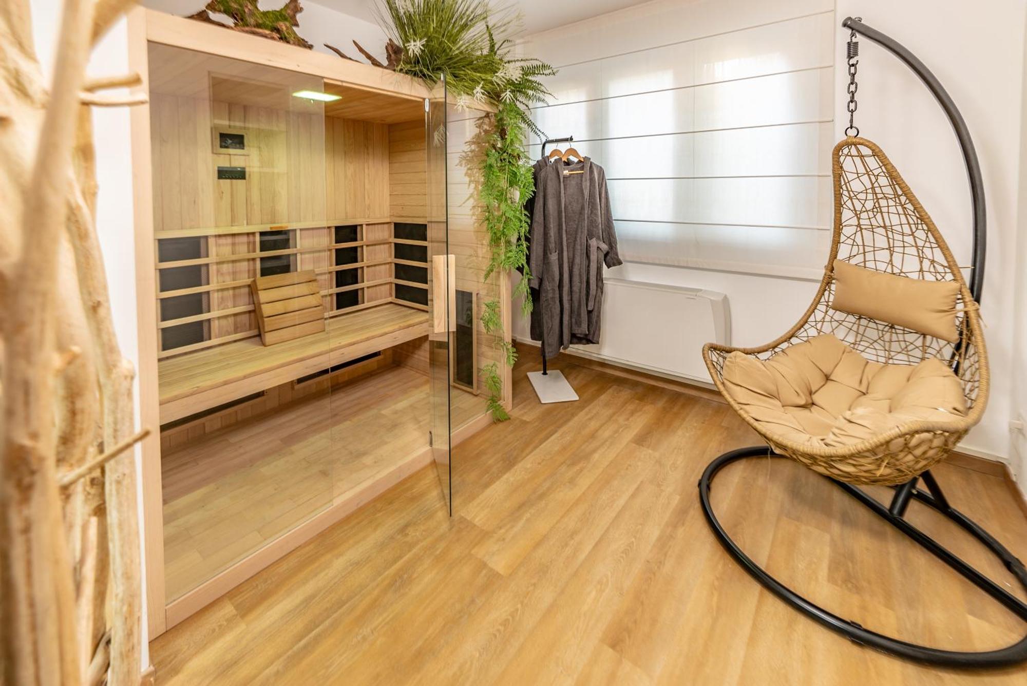 Luxe & Central Haven - Jacuzzi, Sauna, Steam, Private Parking Como Luaran gambar